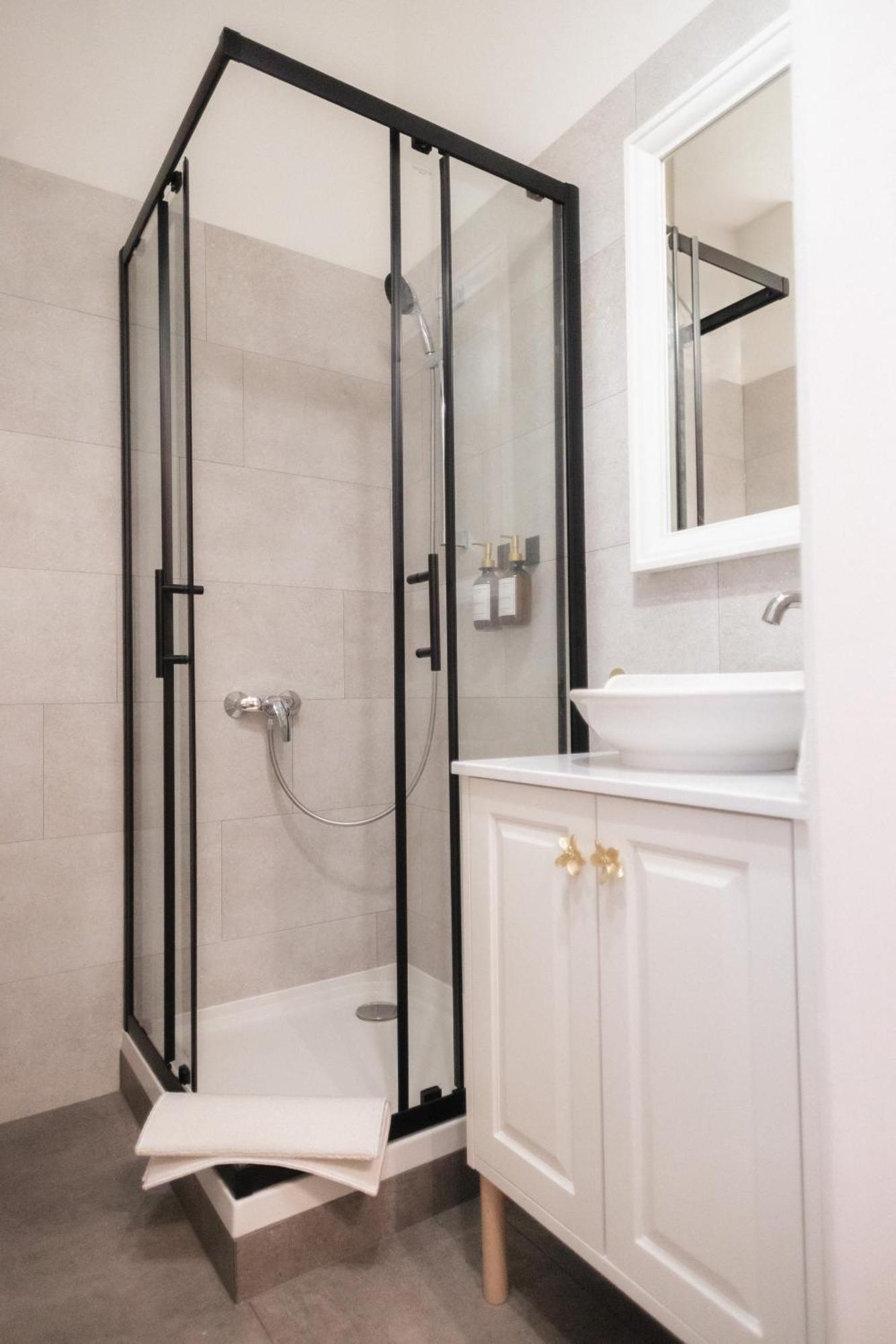 New - Golden Apartamento